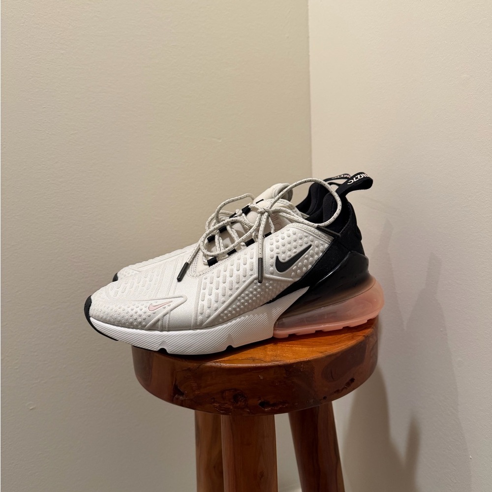 Nike Air Max 270 Pink and White Sneakers sz 7.5 women